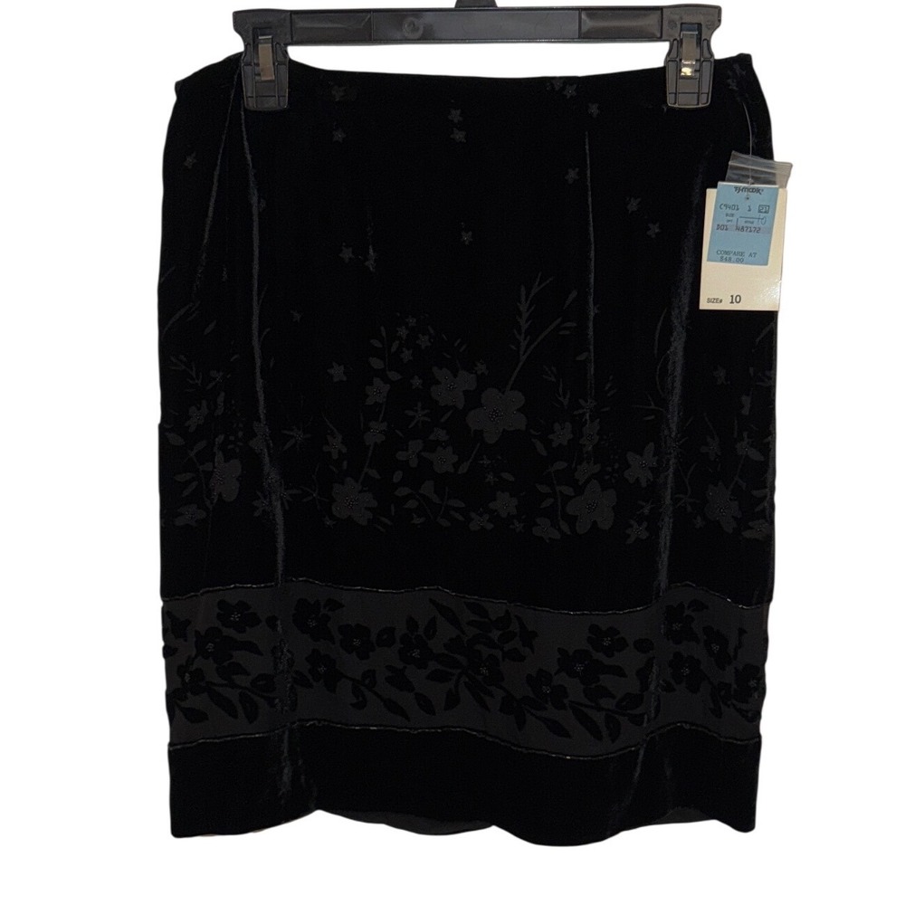 Silk Club Collection Women's 10 Black Silk Blend Velvet Floral Beaded Glam Skirt